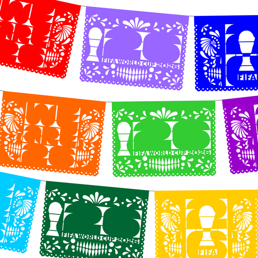 Guirnalda de papel picado We are 2026 (papel china) - 10 tiras de 5 metros (50 metros totales)