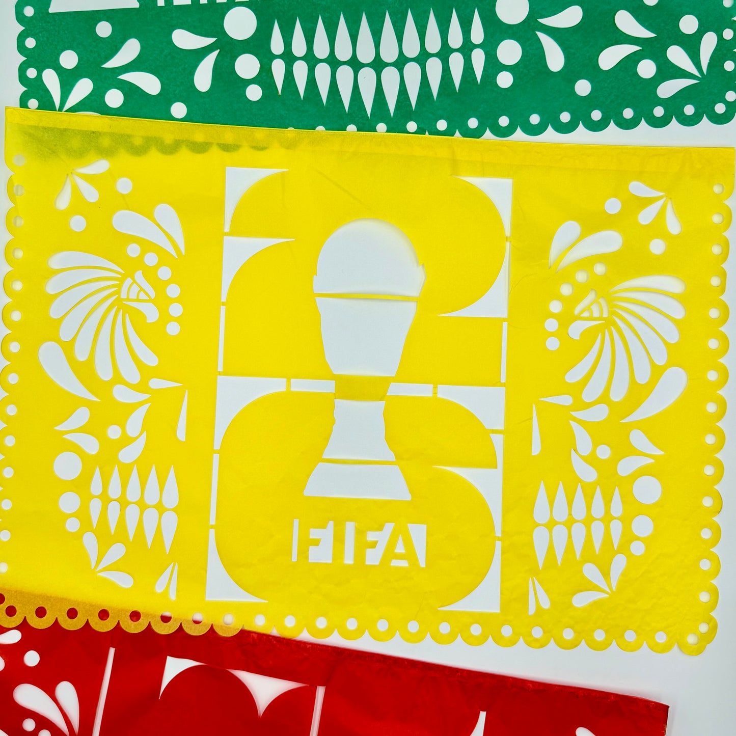 Guirnalda de papel picado We are 2026 (papel china) - 10 tiras de 5 metros (50 metros totales)